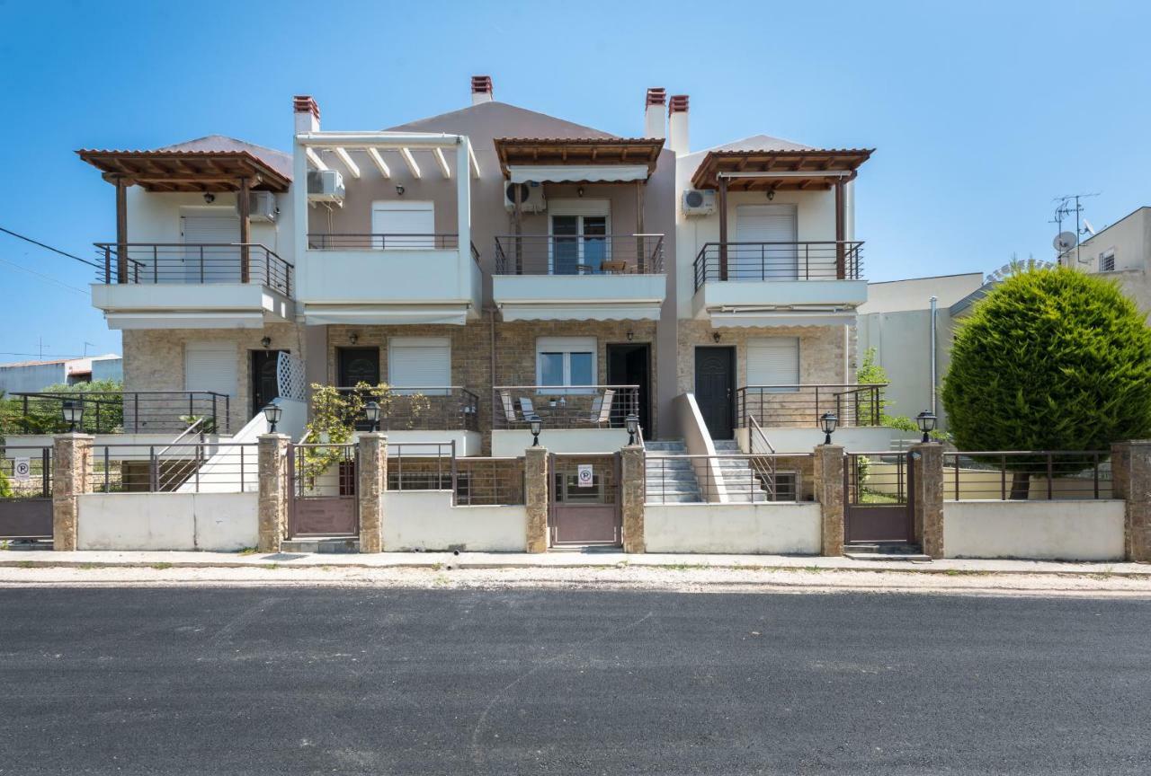 Nikiti Maisonette On The Beach By Luxlikehome Nikiti (Sithonia) Extérieur photo