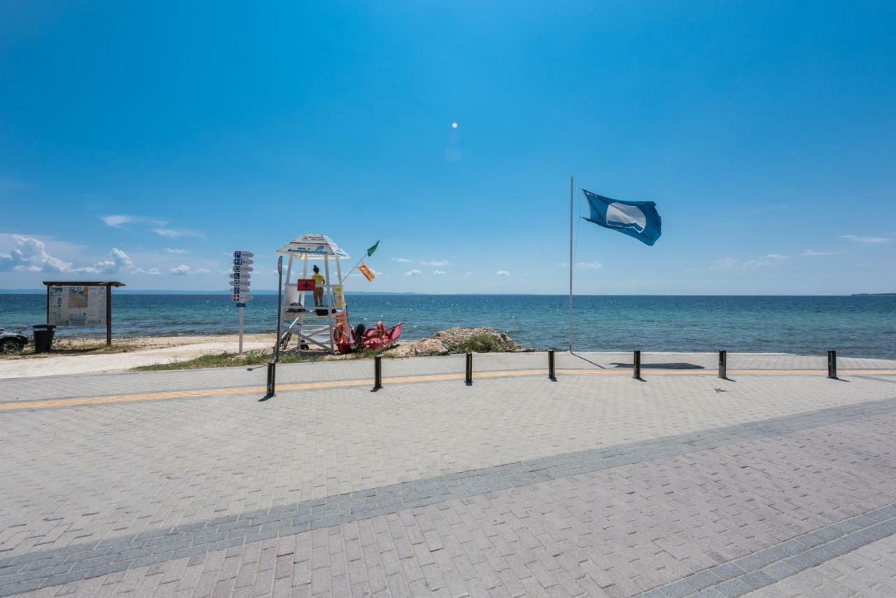 Nikiti Maisonette On The Beach By Luxlikehome Nikiti (Sithonia) Extérieur photo